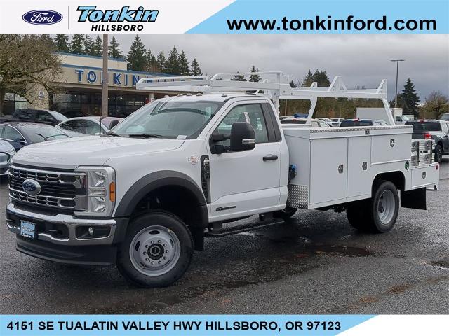 2024 Ford F-550 Super Duty Chassis Cab XL's photo