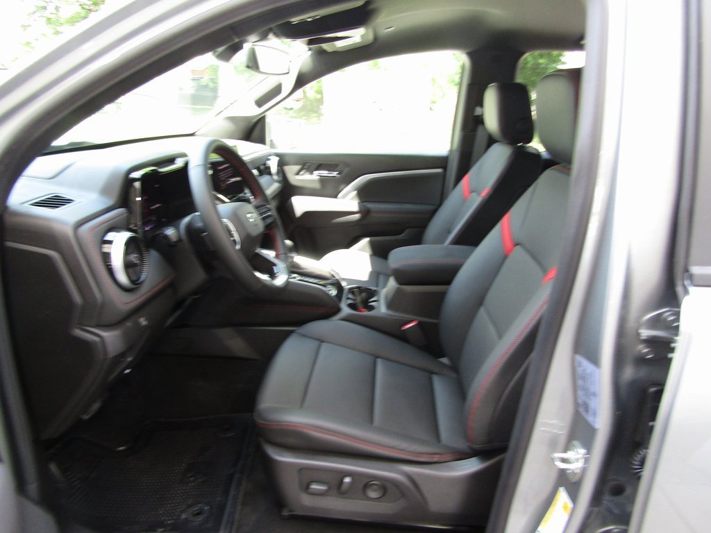 2025 Chevrolet Colorado Z71 photo 22