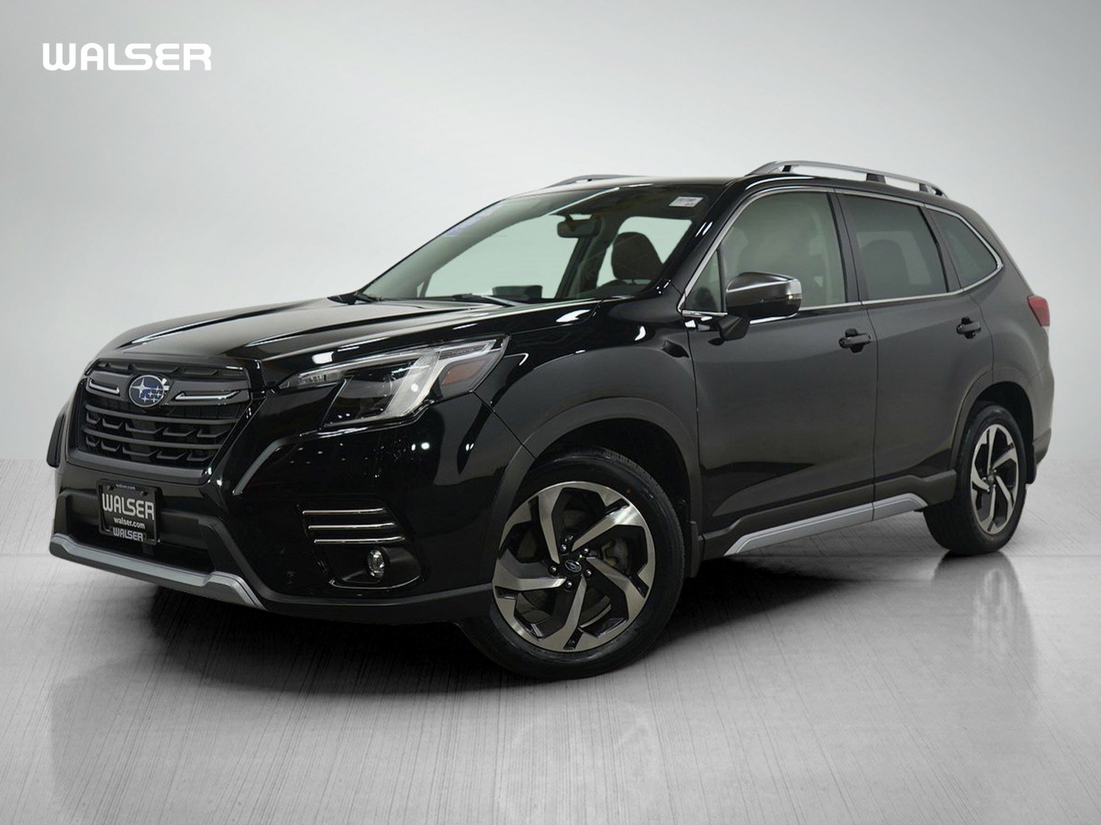 2023 Subaru Forester Touring's photo