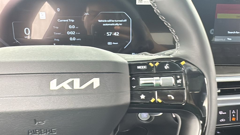 2026 Kia Sorento X-Line SX Prestige photo 24
