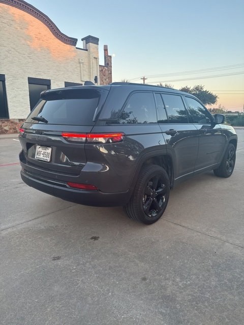 2024 Jeep Grand Cherokee Limited photo 12