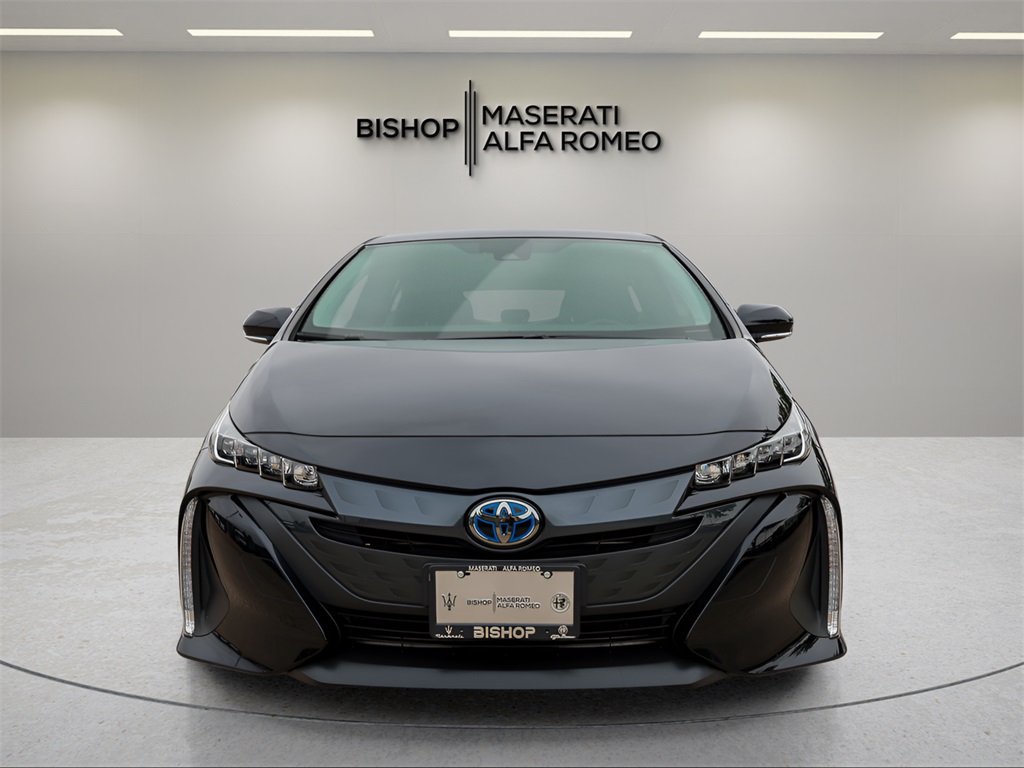 2021 Toyota Prius Prime XLE photo 2