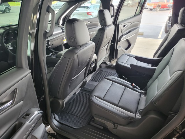 2025 Chevrolet Traverse photo 7
