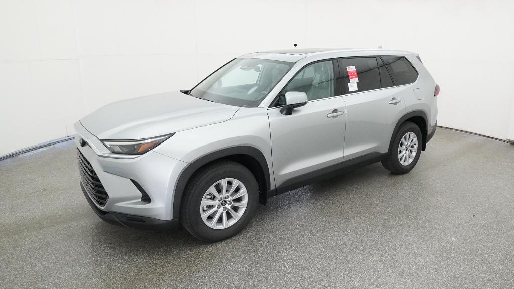 2026 Toyota Grand Highlander XLE's photo