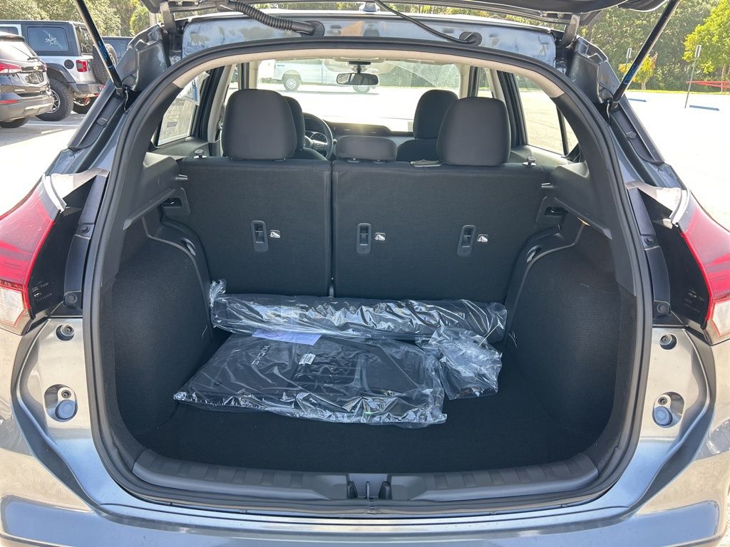2025 Nissan Kicks Play S photo 34