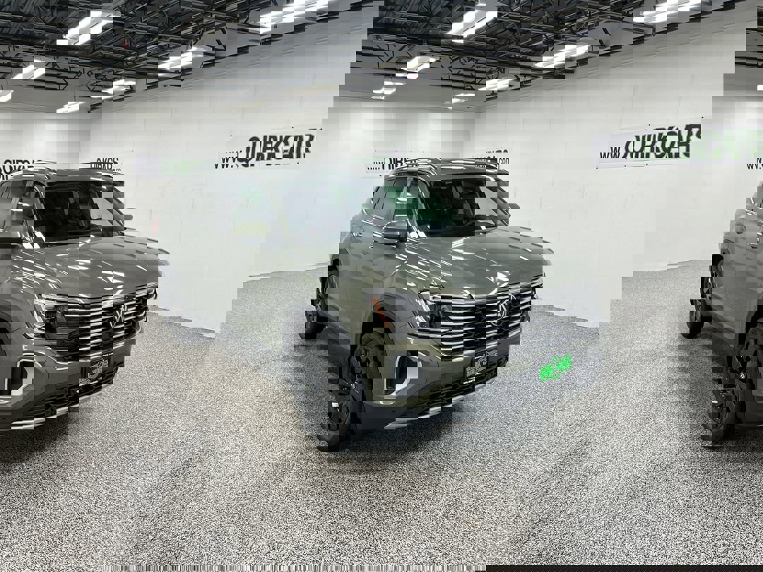 2026 Volkswagen Atlas SE Technology photo 3