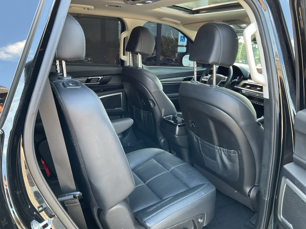 2022 Kia Telluride EX photo 9