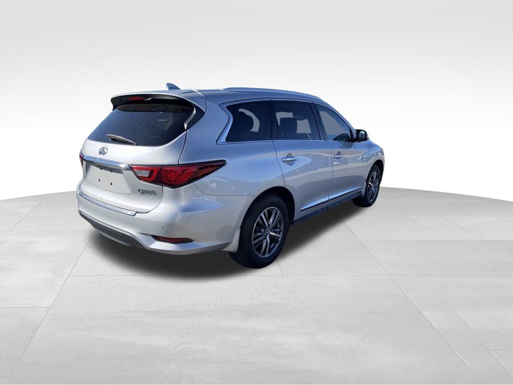 2019 Infiniti QX60 Luxe photo 3