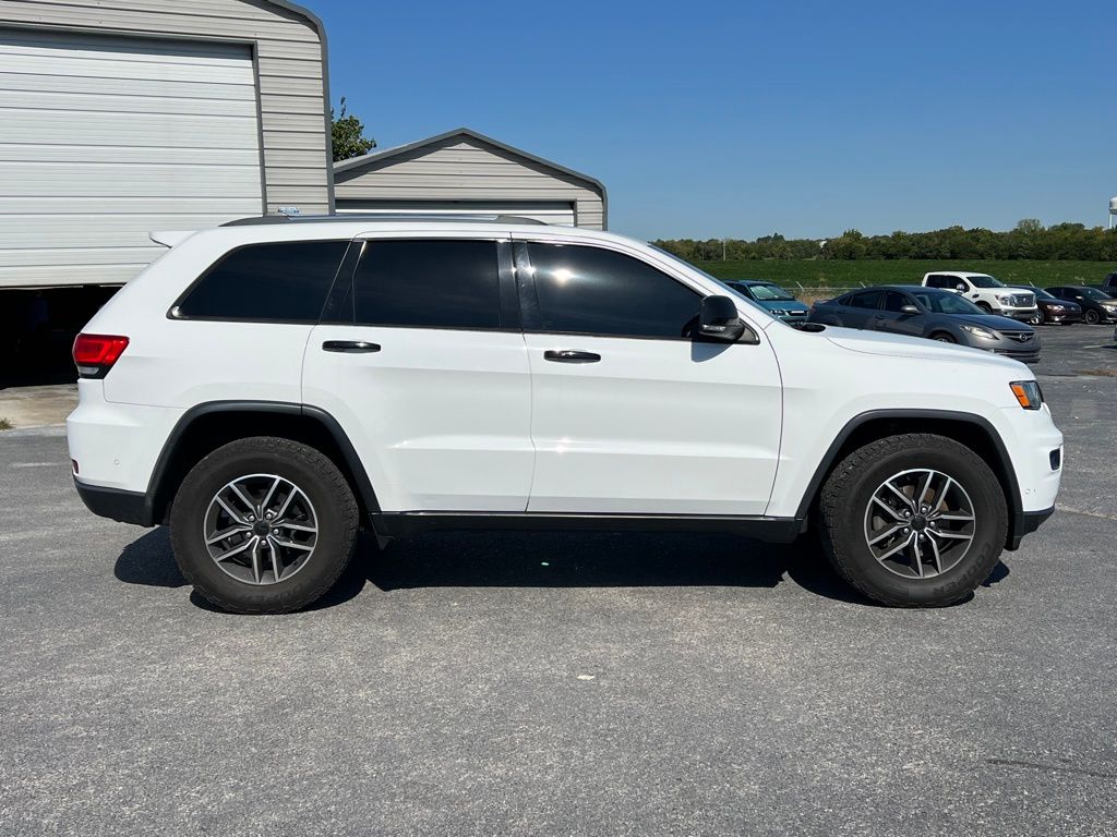 2018 Jeep Grand Cherokee Limited photo 3