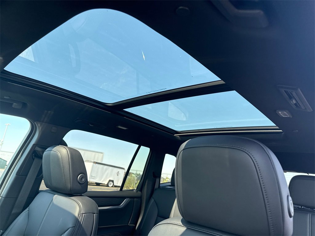 2026 Gmc Acadia Elevation Black Edition photo 25