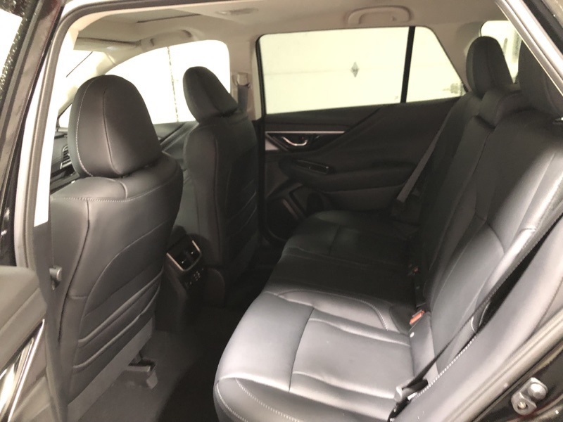 2025 Subaru Outback Touring photo 16