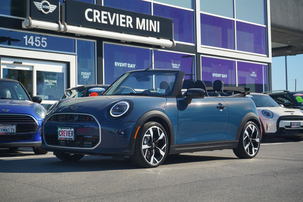 2026 MINI Convertible S's photo