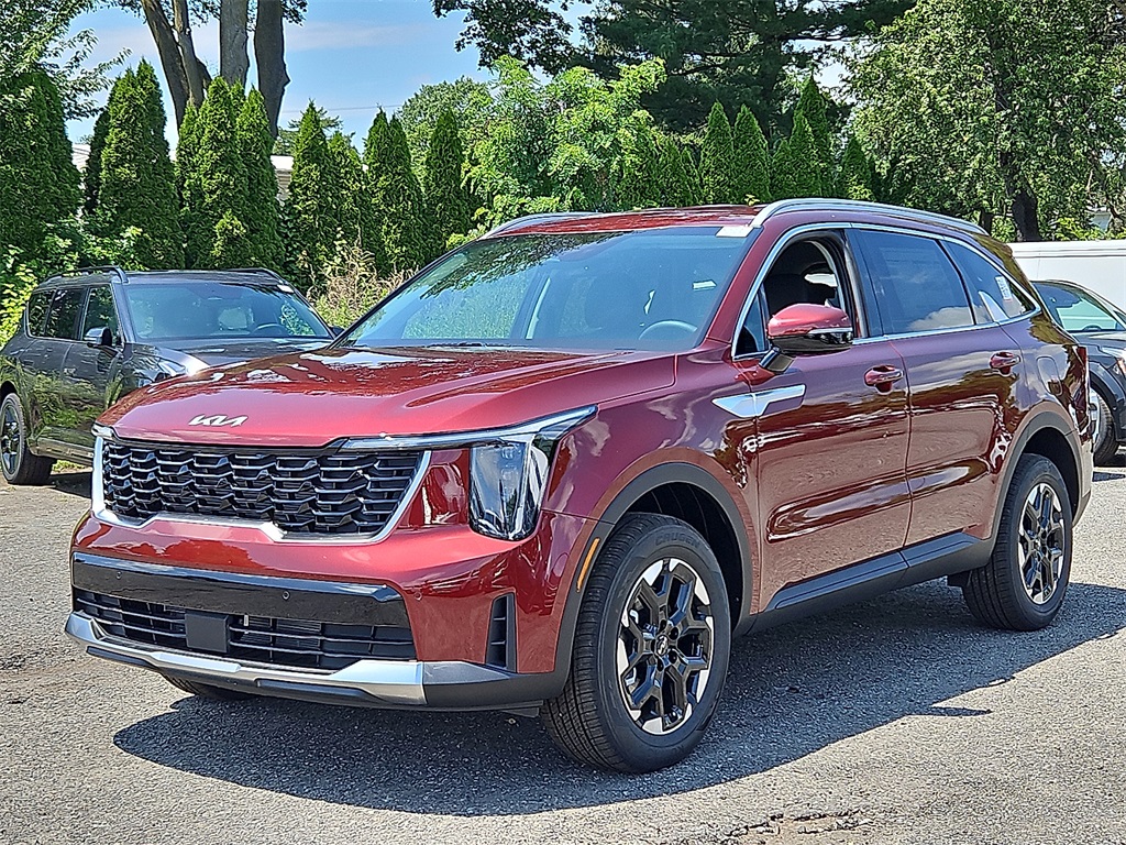 2025 Kia Sorento S photo 3