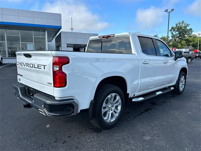 2026 Chevrolet Silverado 1500 LTZ photo 4