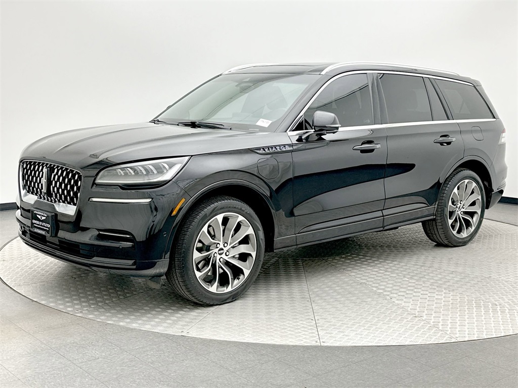 2023 Lincoln Aviator Base's photo