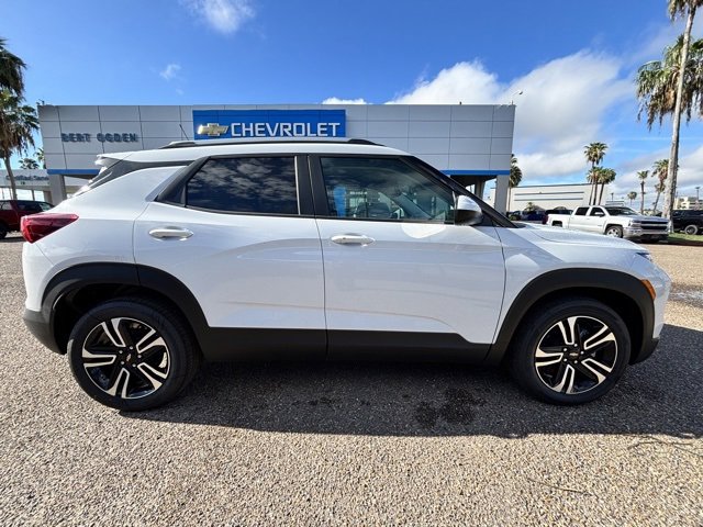 2026 Chevrolet Trailblazer LT photo 4