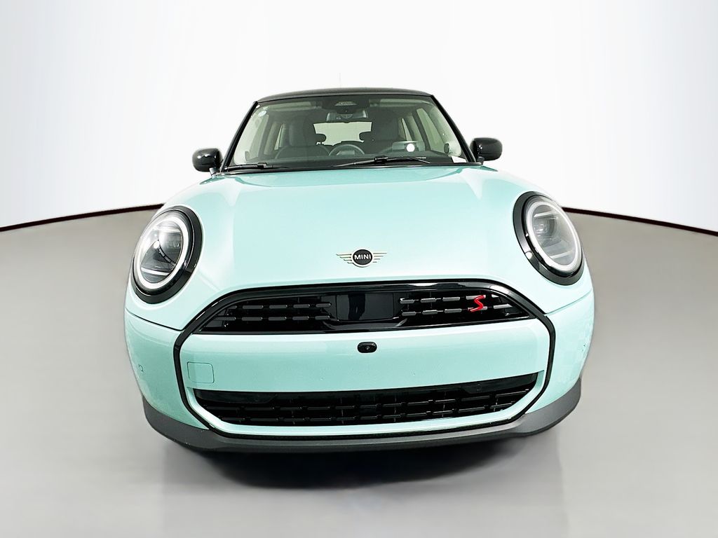 2025 Mini Cooper 2 Door Hardtop Iconic photo 2