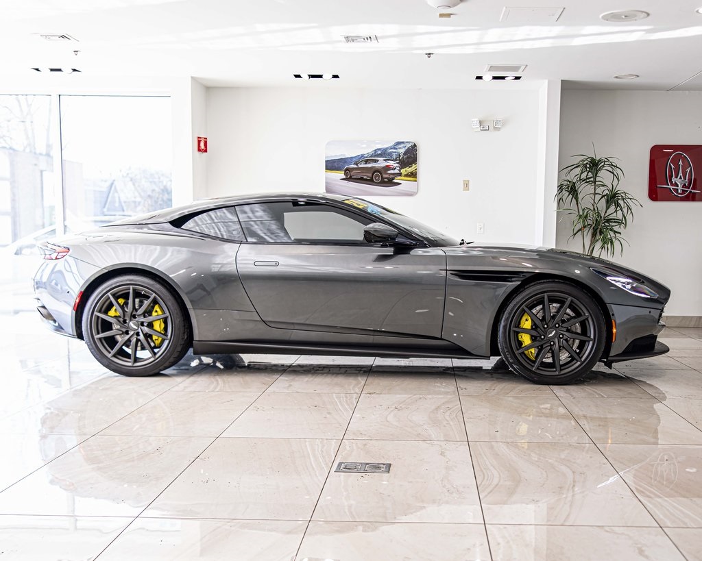 2020 ASTON MARTIN DB11 - Image 8
