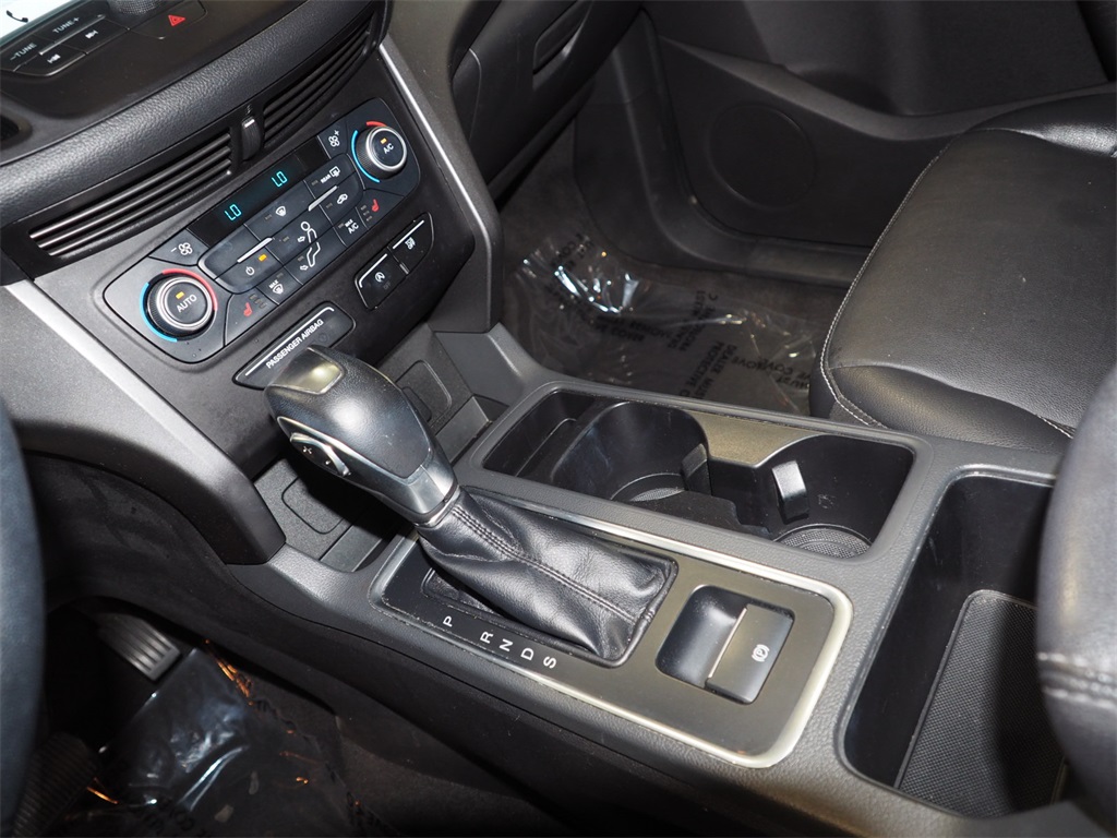 Used 2018 Black Ford SEL image 20