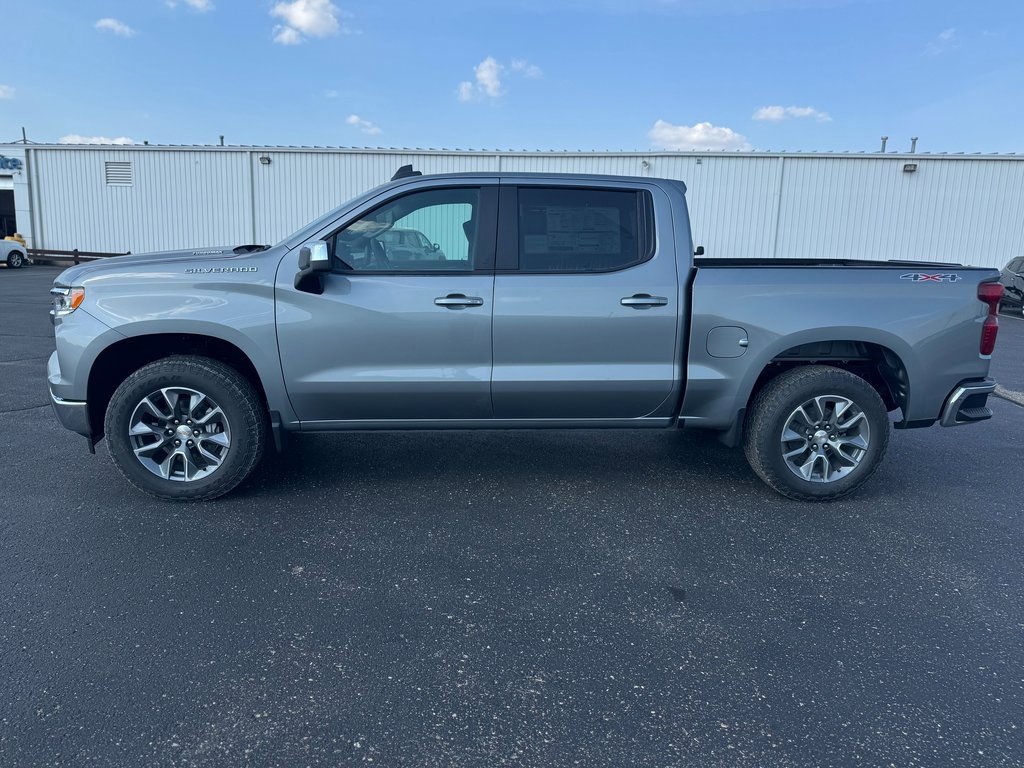 2026 Chevrolet Silverado 1500 LT photo 2