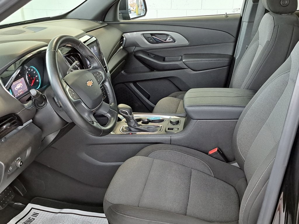 2023 Chevrolet Traverse Cloth photo 23