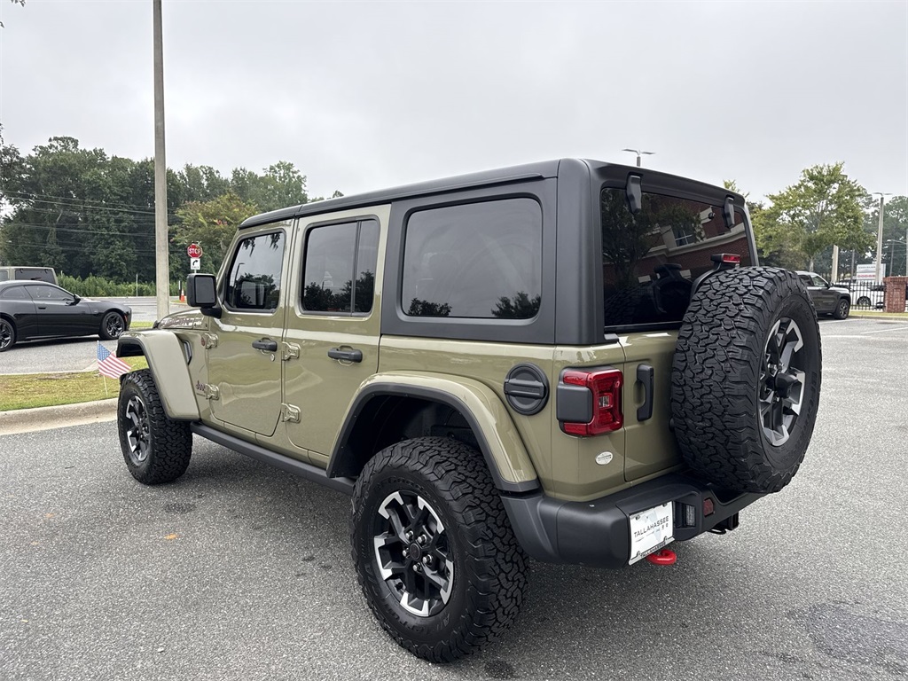 2025 Jeep Wrangler Rubicon photo 4
