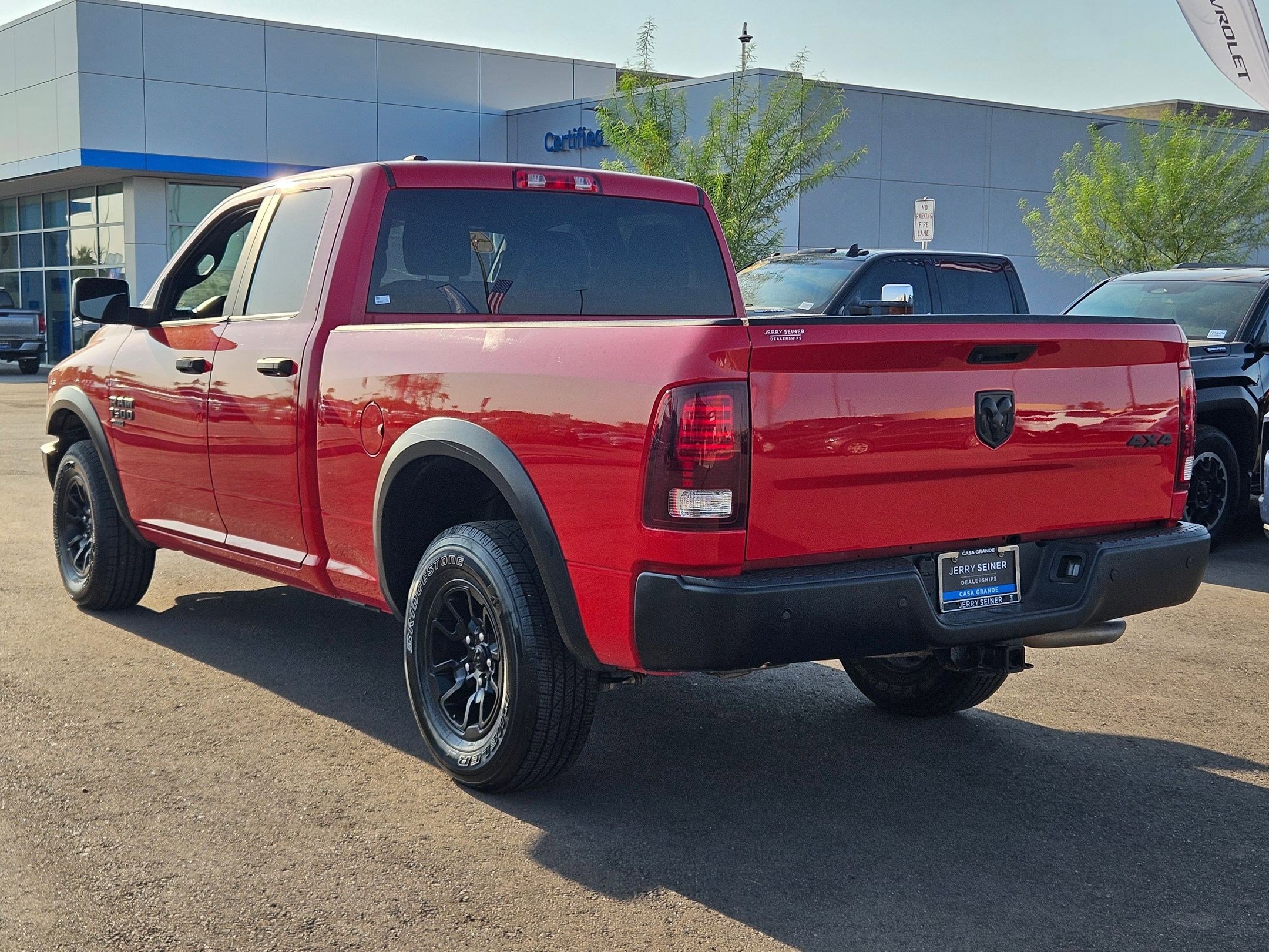 2021 Ram 1500 Classic Warlock photo 3