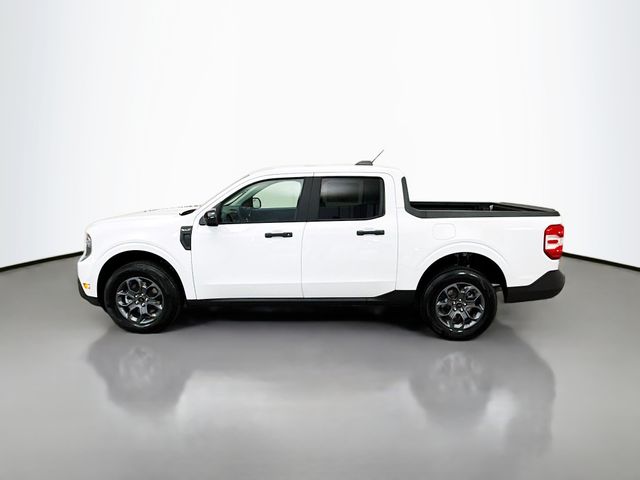2025 Ford Maverick XLT photo 2