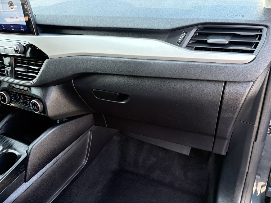 2022 Ford Escape SE photo 23