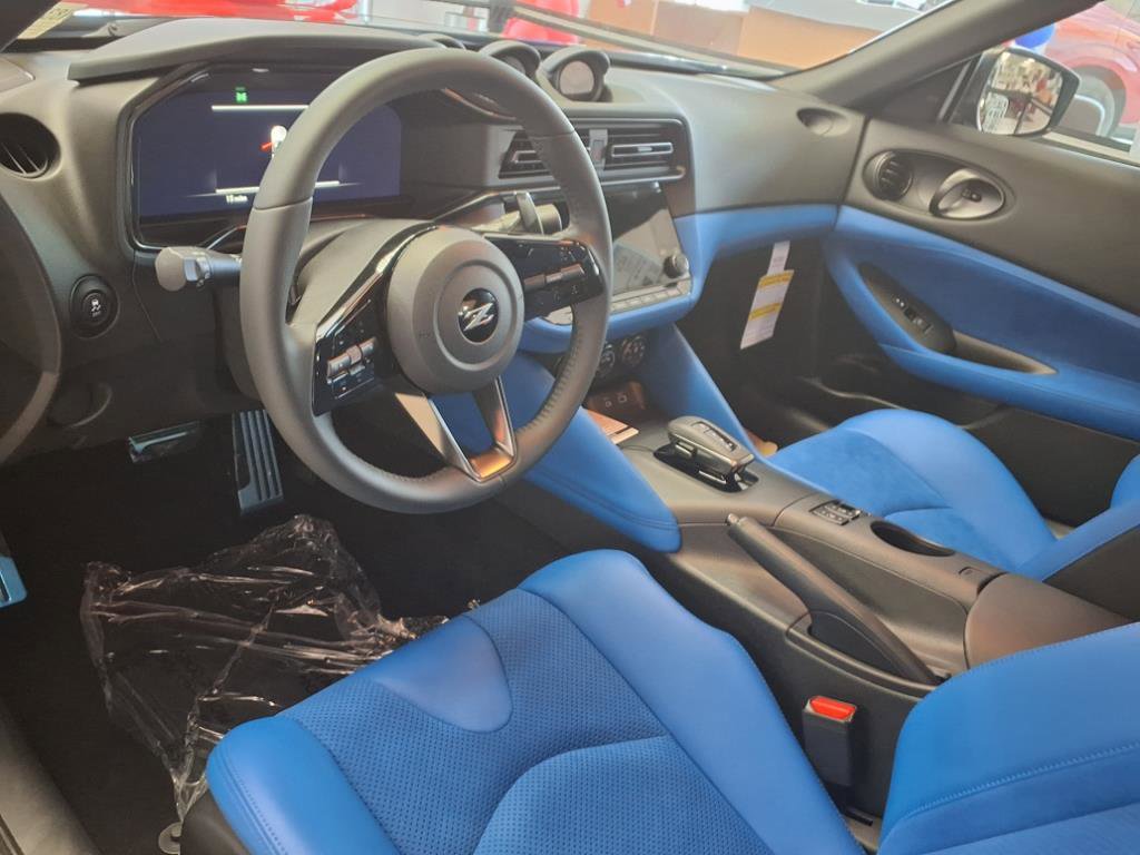 2025 Nissan Z Performance photo 5