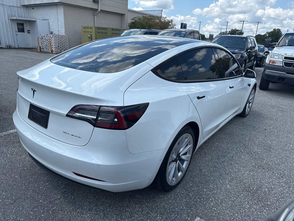 2021 Tesla Model 3 Long Range photo 4