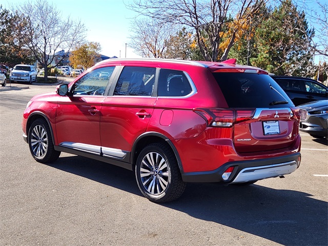 2020 Mitsubishi Outlander ES LE SP SEL Limited photo 3