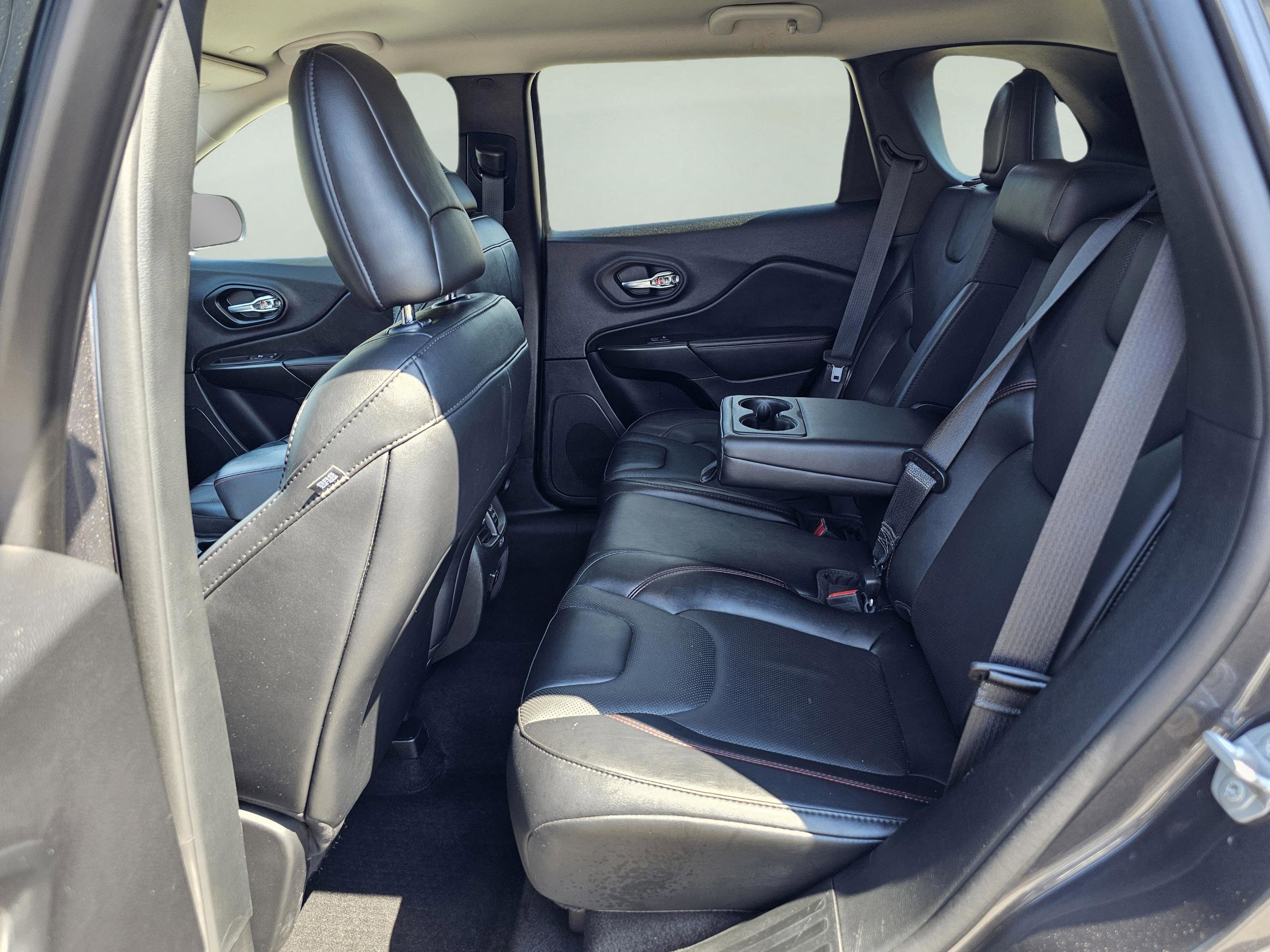 2022 Jeep Cherokee Trailhawk photo 20