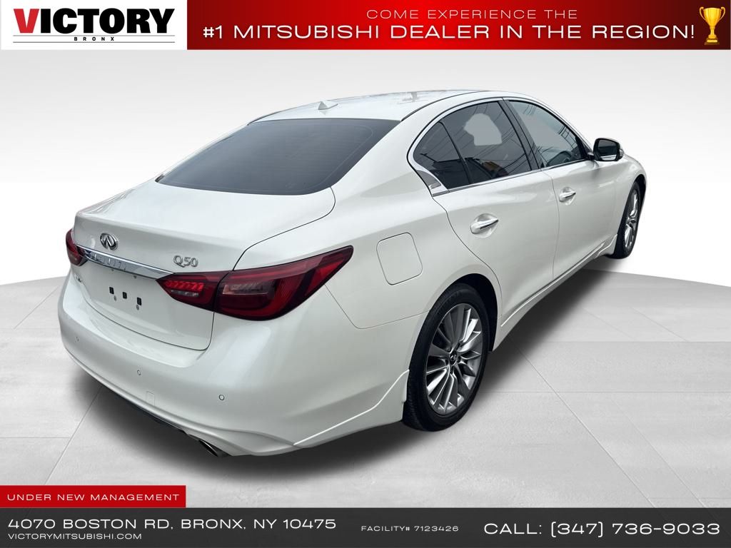 2022 Infiniti Q50 LUXE AWD photo 4