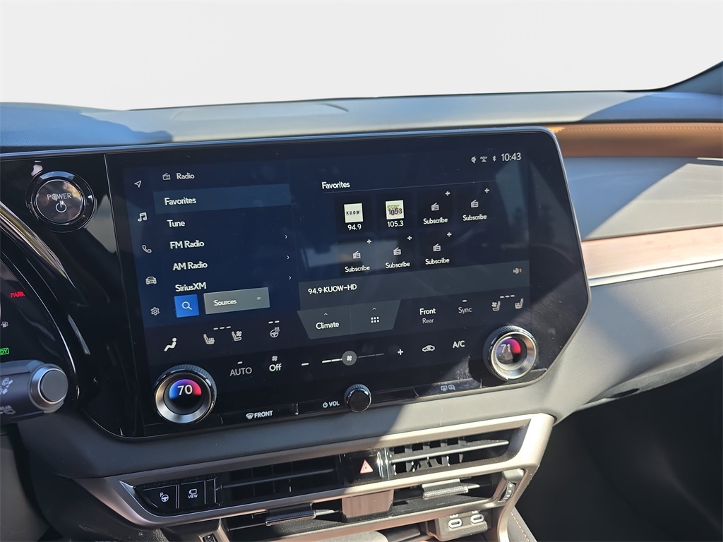 2024 Lexus RX 350h Premium photo 18