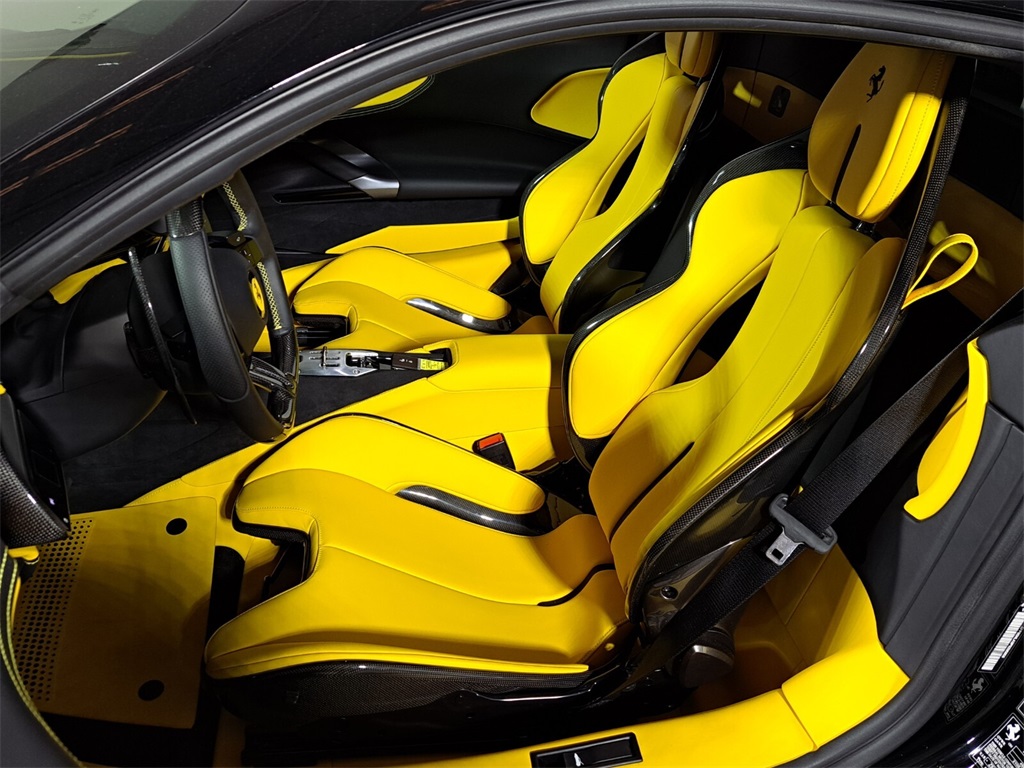 Certified Used 2023 Nero Ferrari Base image 15