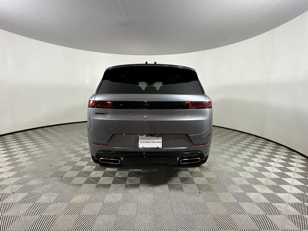 2025 Land Rover Range Rover Sport SE photo 6