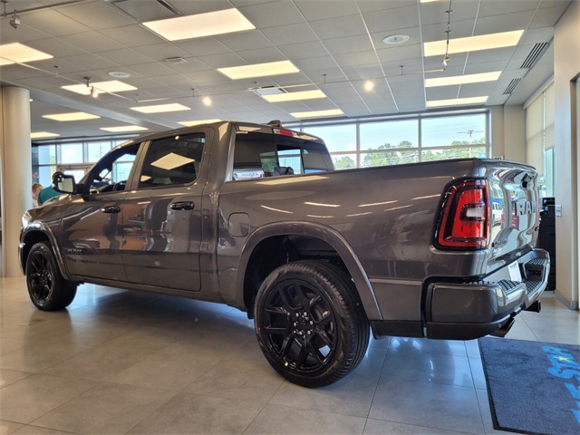 2026 Ram 1500 Laramie photo 8