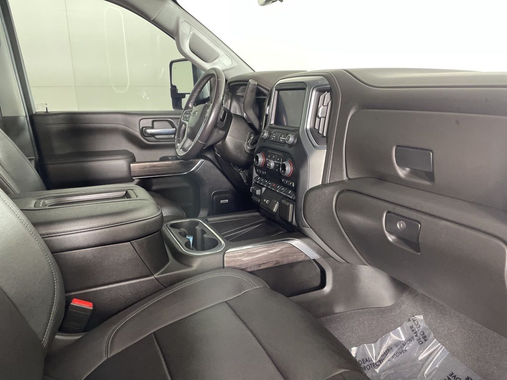 2022 Chevrolet Silverado 2500HD LTZ photo 14