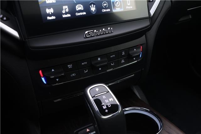 2019 Maserati Ghibli S Q4 photo 13