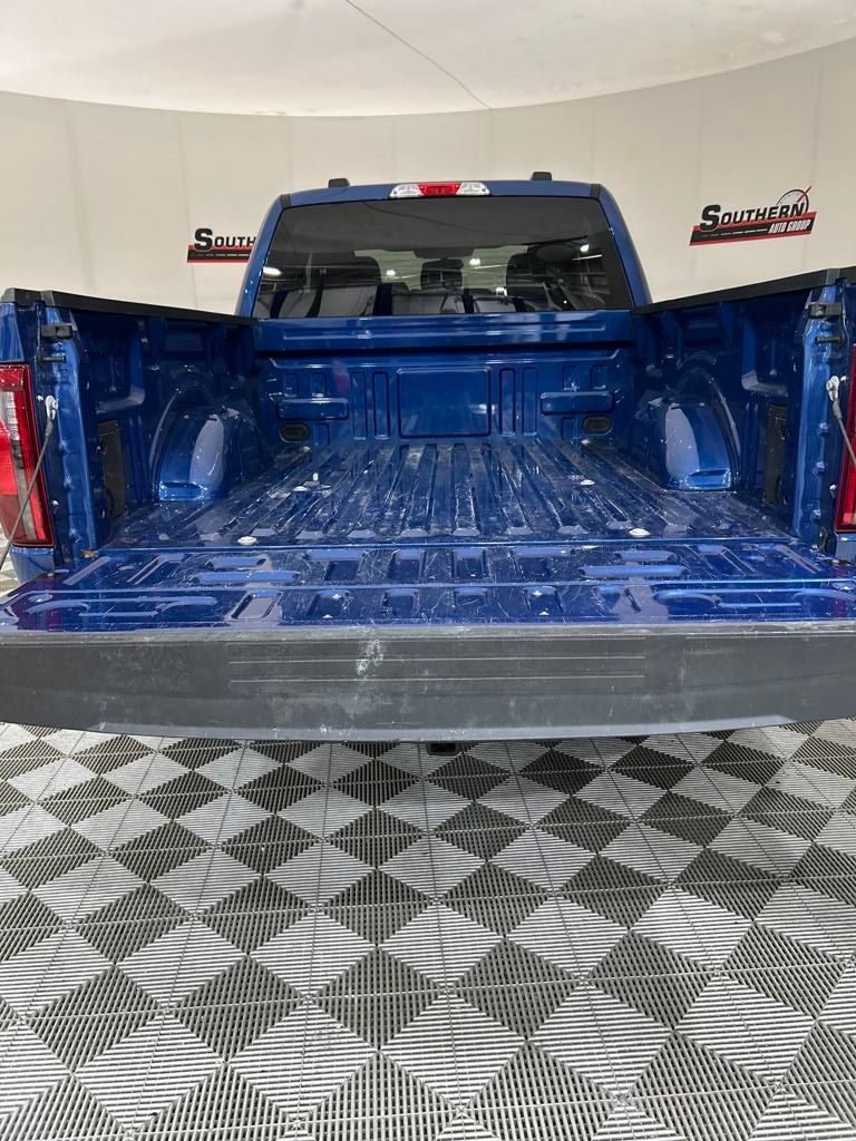 2025 Ford F-150 STX photo 18