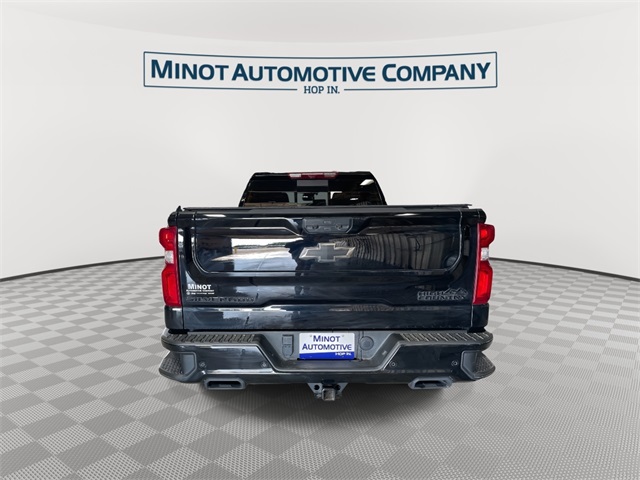 2024 Chevrolet Silverado 1500 High Country photo 4