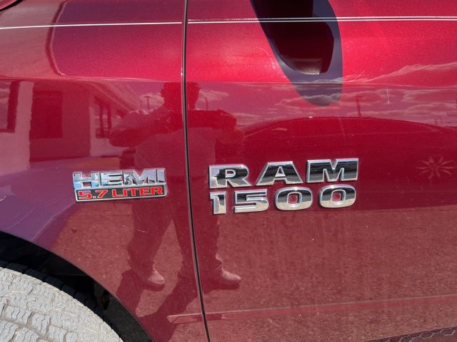 2016 Ram 1500 Sport photo 3
