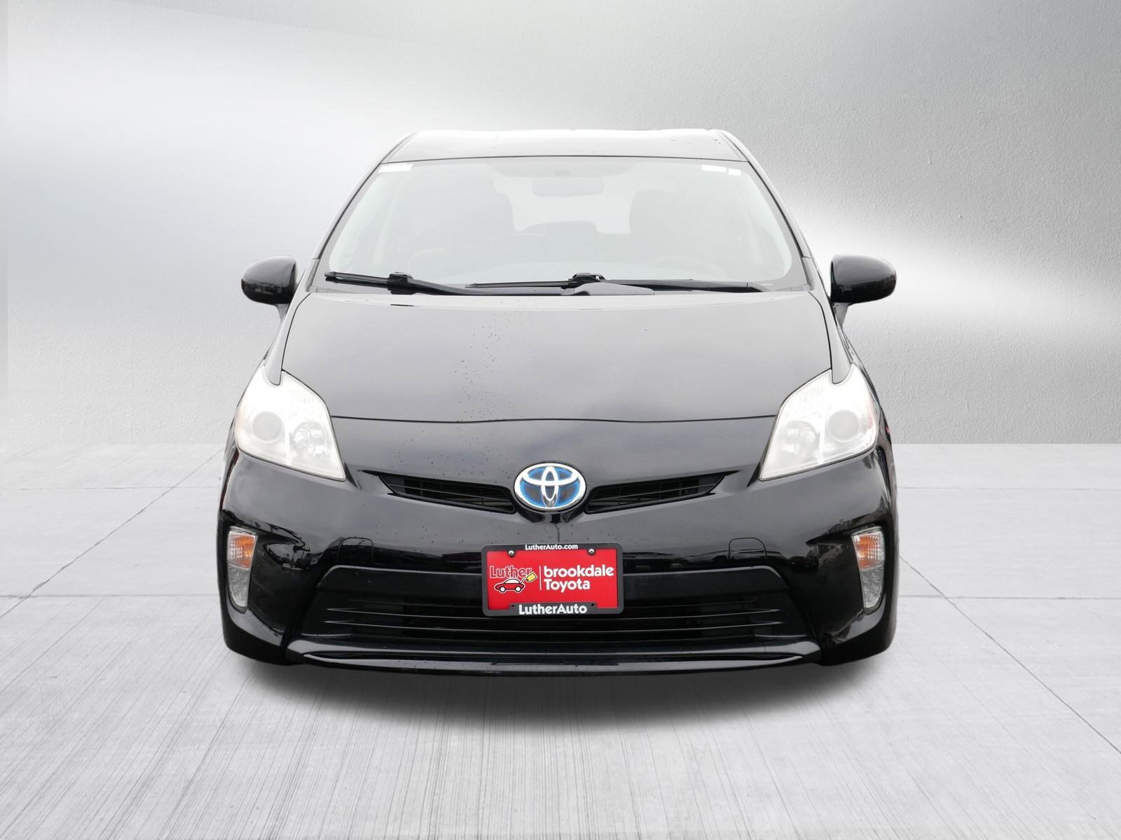 Used 2013 Toyota Prius Three with VIN JTDKN3DU8D5643889 for sale in Brooklyn Center, Minnesota