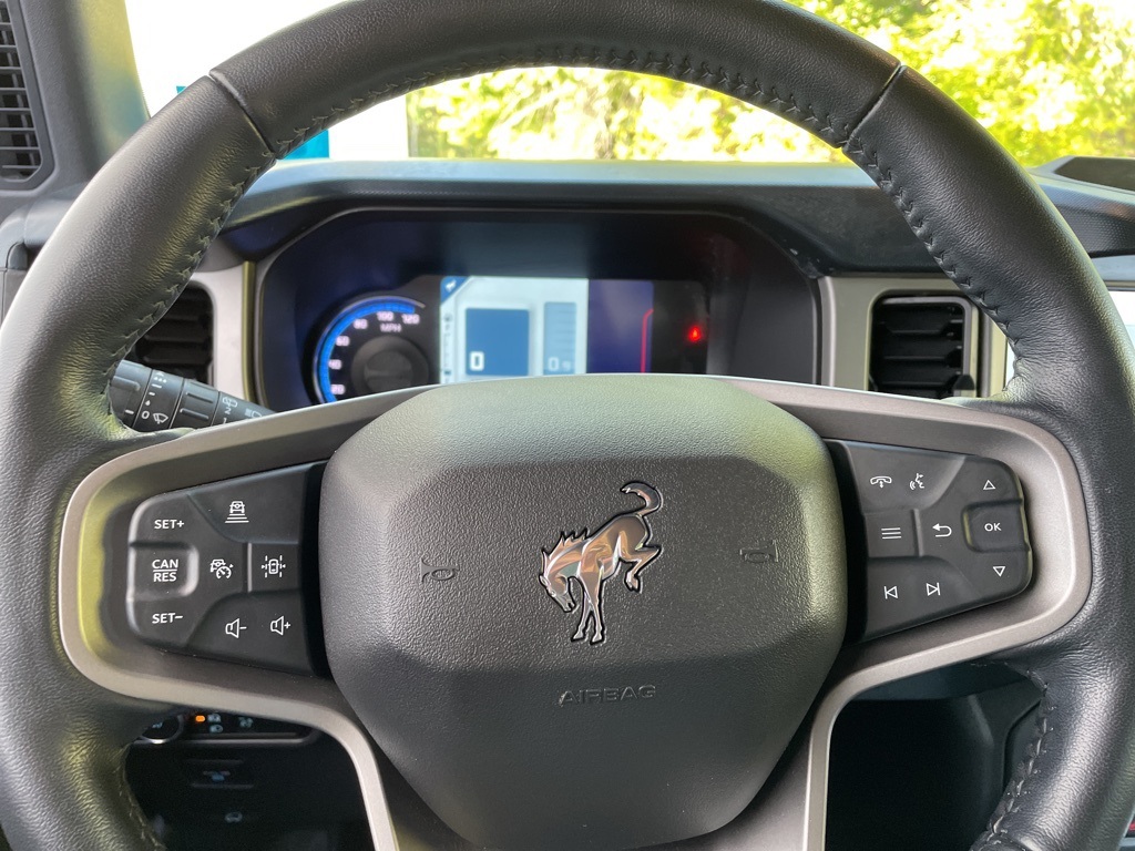 2023 Ford Bronco Outer Banks photo 10