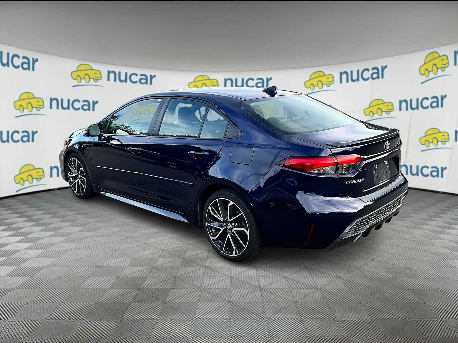 2020 Toyota Corolla XSE photo 3