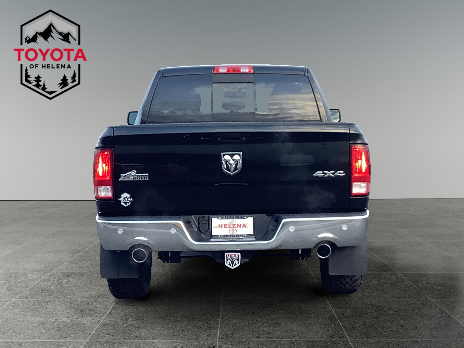 2017 Ram 1500 Big Horn photo 3
