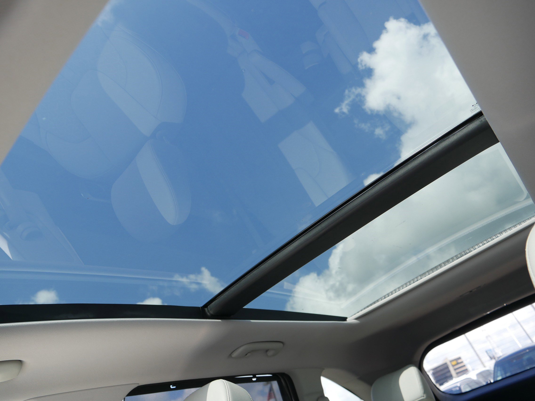 2024 Kia Sorento Plug-In Hybrid SX Prestige photo 32