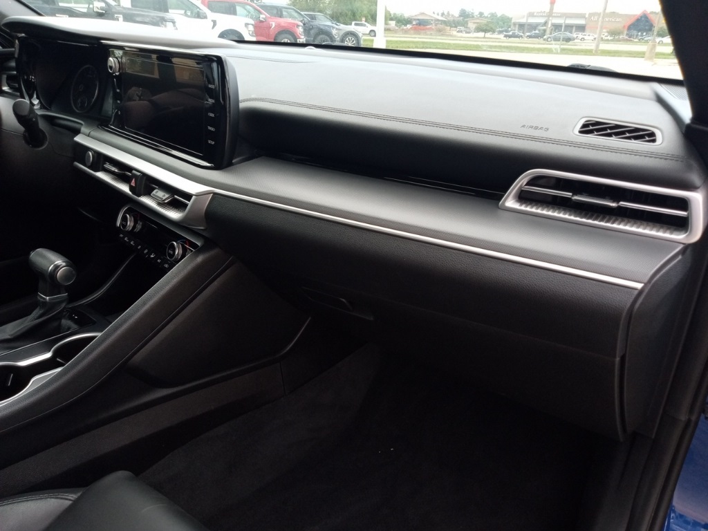 2022 Kia K5 GT-Line photo 22