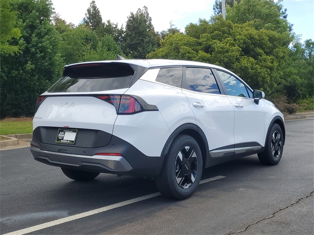 2026 Kia Sportage LX photo 3
